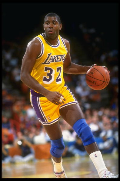 底线掩护后 底线掩护后