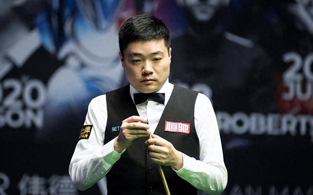 赛中品牌定 赛中品牌定